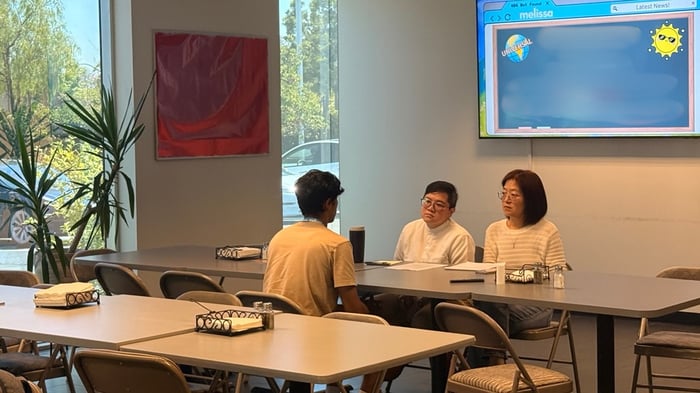 blurred-mock-interview-datathon-tour (1)